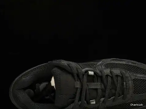 VOMERO NIKE ZOOM (2023) 5 Triple Black BV1358-003 0609